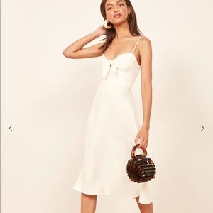 BNWT Reformation Clara Dress size 2